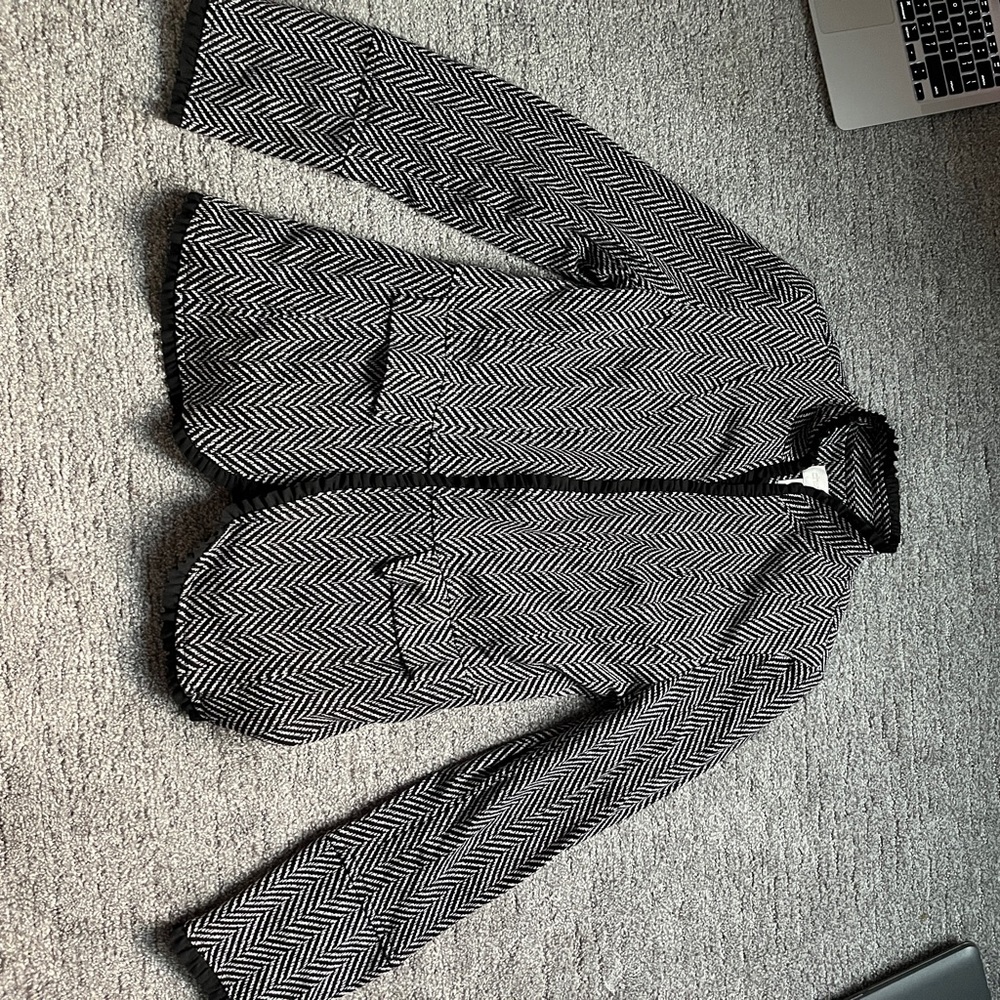 black and white striped long sleeve jacket, lightly worn
